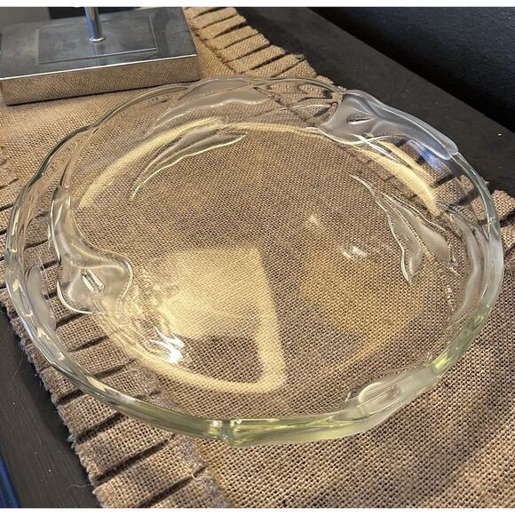 Vintage Flair Mikasa Crystal Round Calalily Serving Platter 12" West Germany - Picture 3 of 3